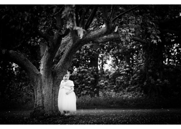 Essex wedding photographer Eyeshine Photography photographs photos photographers Leez Priory