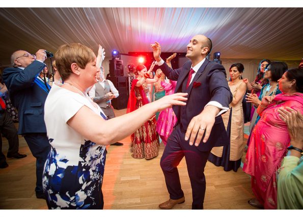 vibrant wedding at Hylands House photo photos photographer Chelmsford Essex wedding dance dancing photography eyeshine