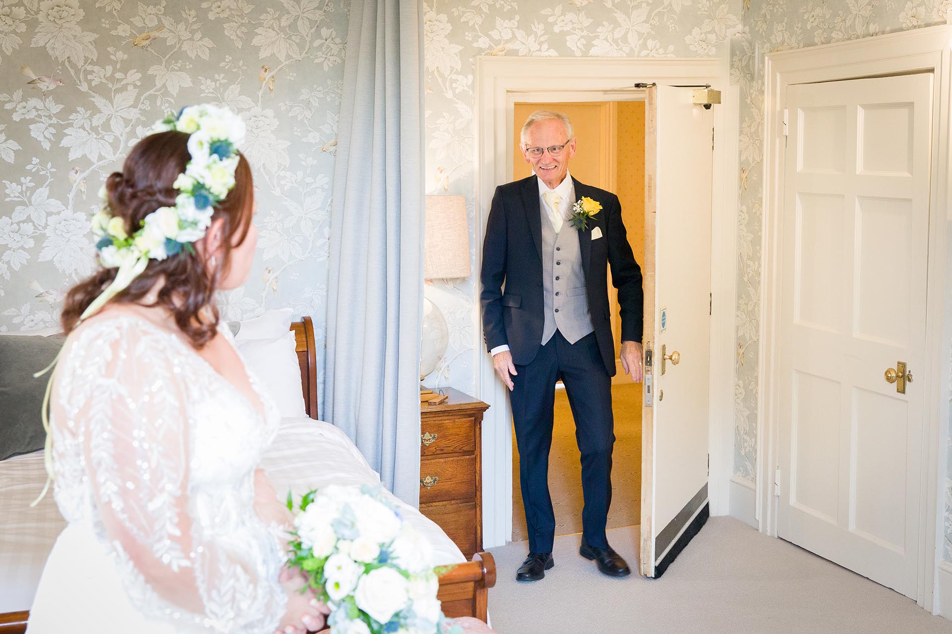 Essex documentary wedding photographer at Mulberry House High Ongar