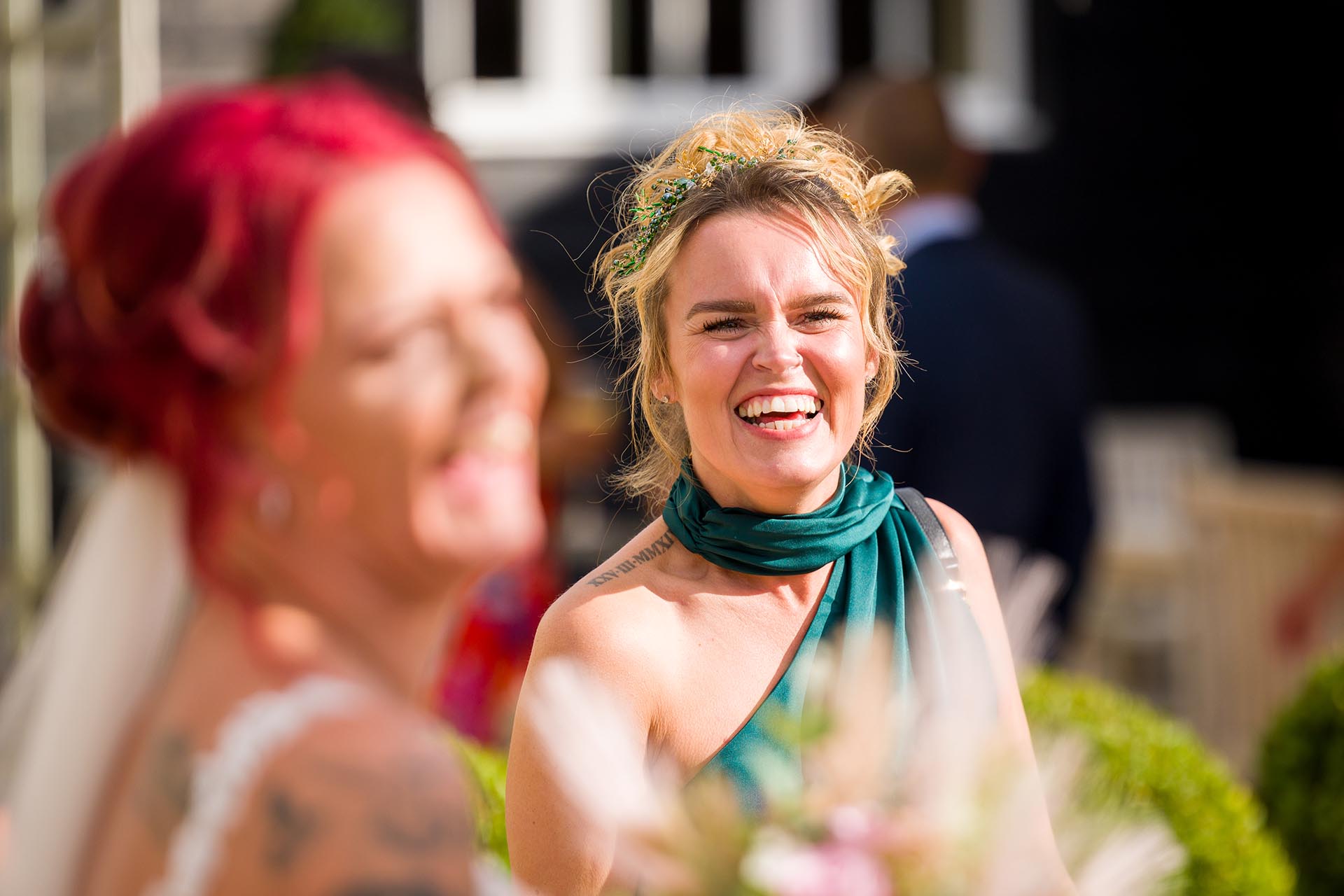 Essex candid wedding photography at The Compasses at Pattiswick
