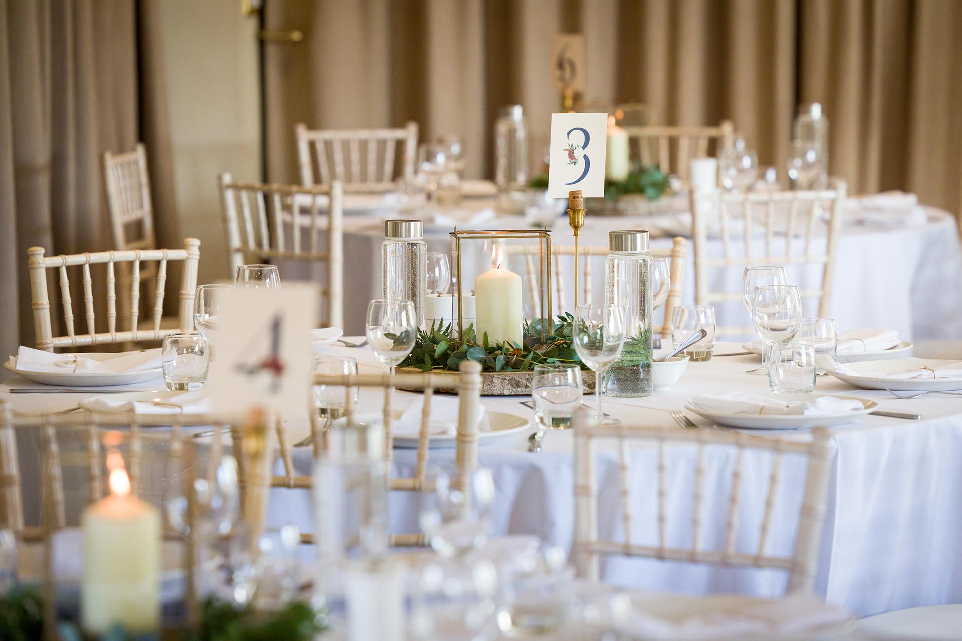 Photograph of wedding breakfast tables at The Compasses at Pattiswick